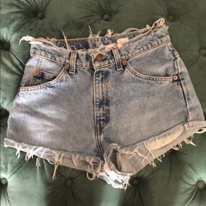 Distressed Levi’s shorts